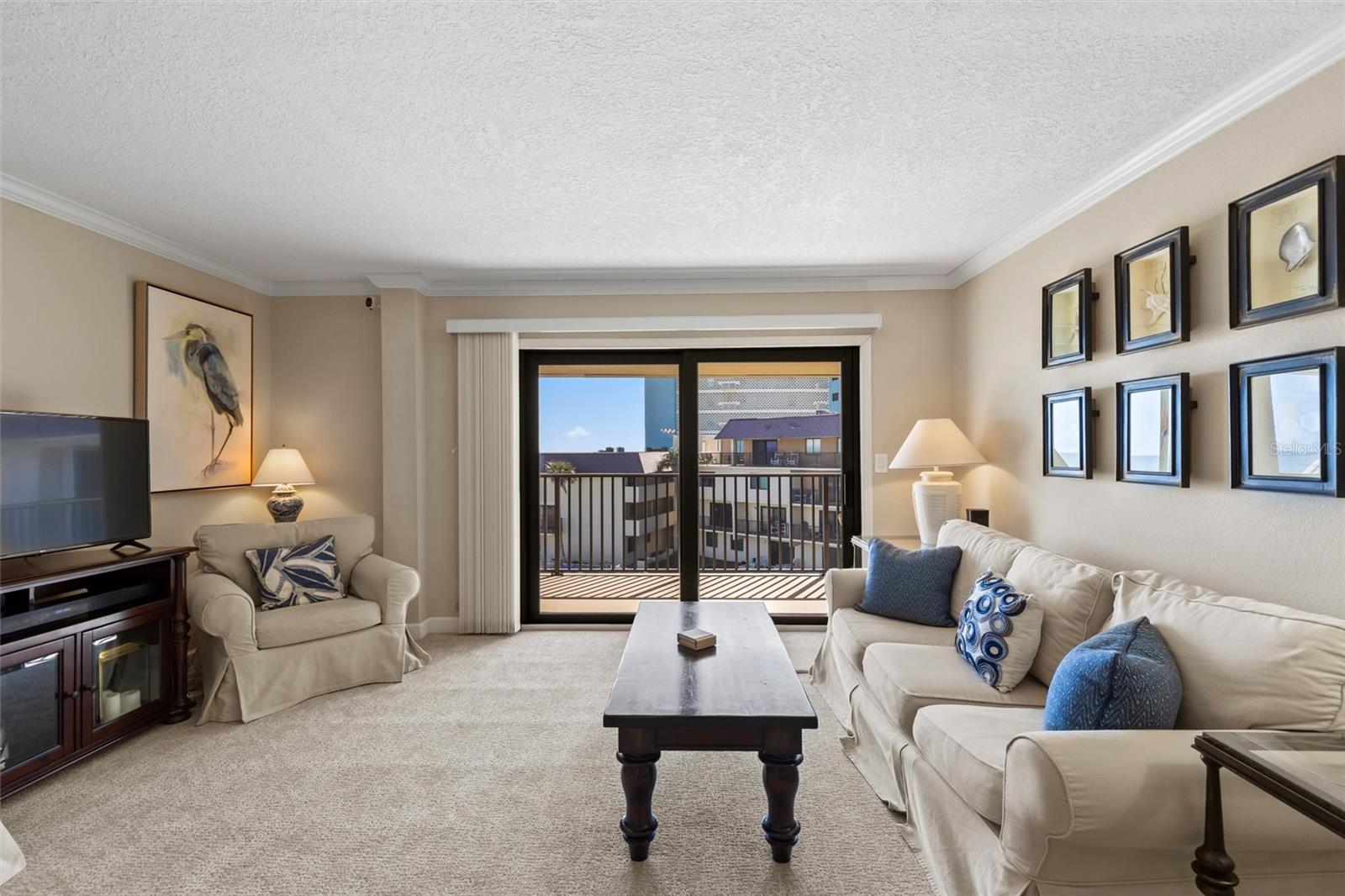 Image 17 of 56 For 935 Ocean Shore Boulevard 405