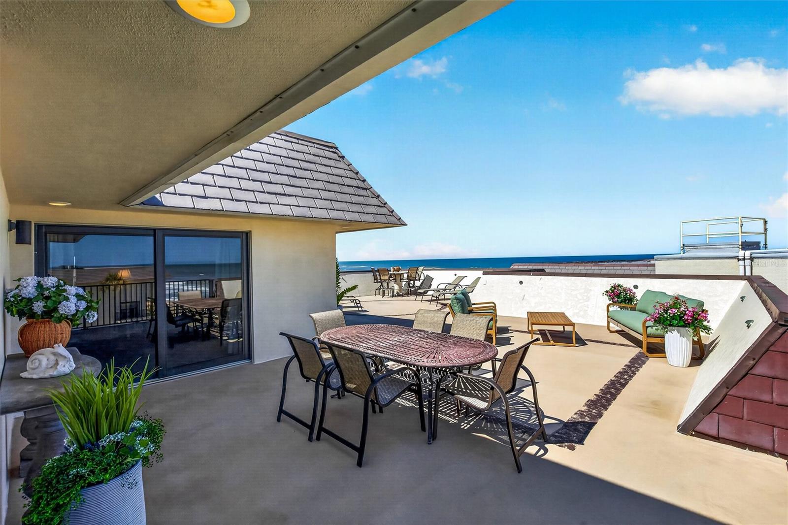 Image 3 of 56 For 935 Ocean Shore Boulevard 405