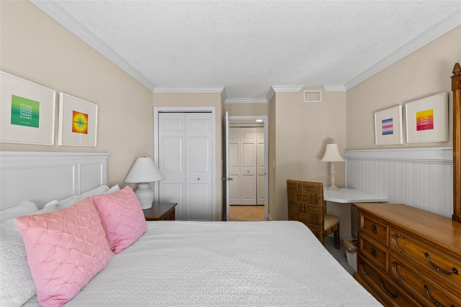 Image 30 of 56 For 935 Ocean Shore Boulevard 405