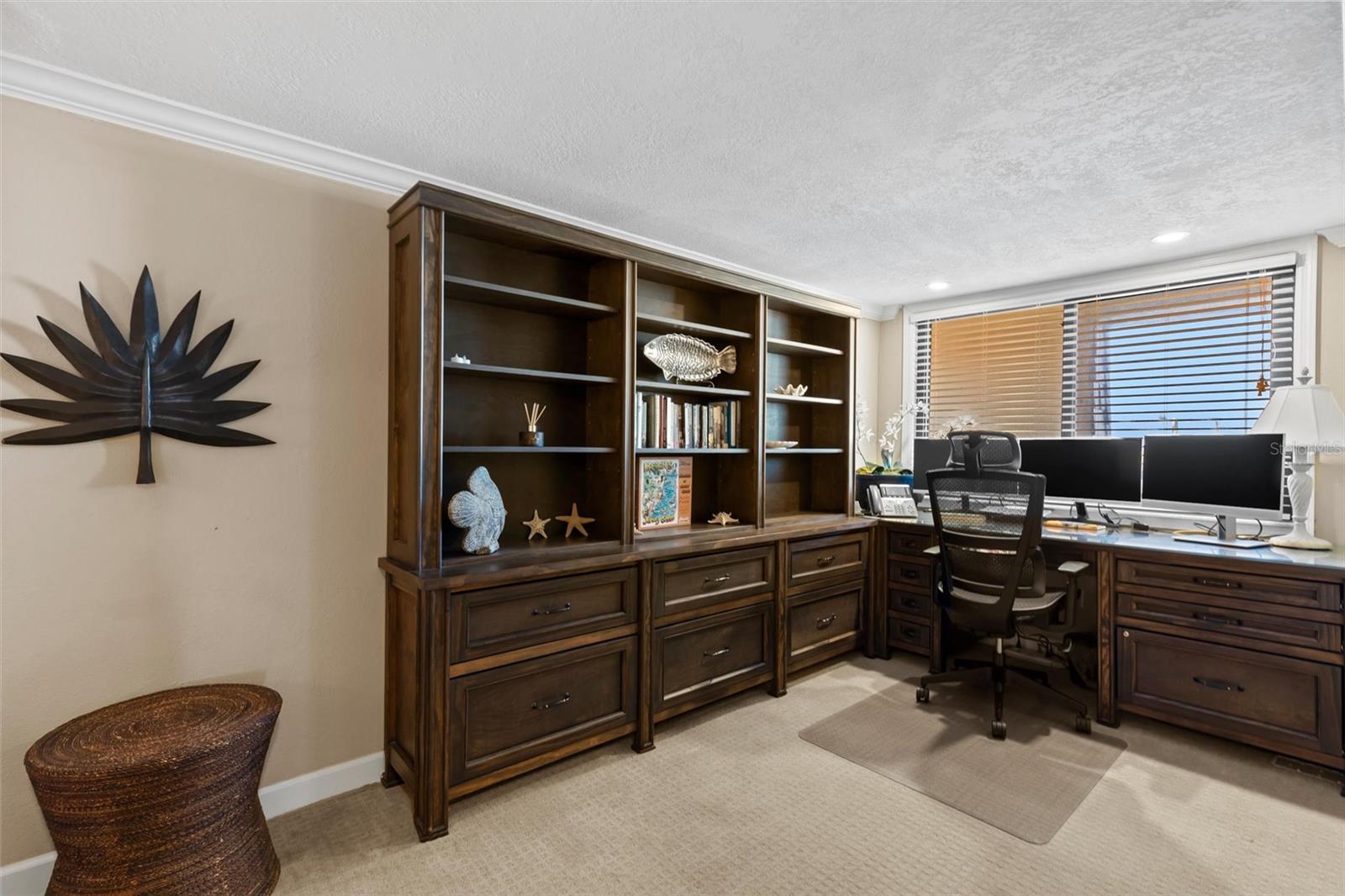Image 36 of 56 For 935 Ocean Shore Boulevard 405