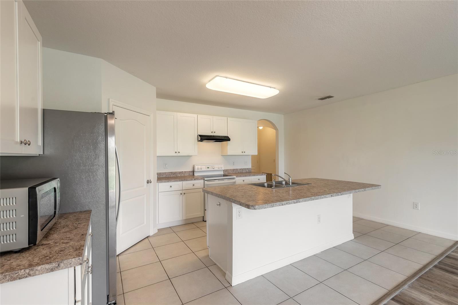 Image 11 of 36 For 5214 Old Walker Way