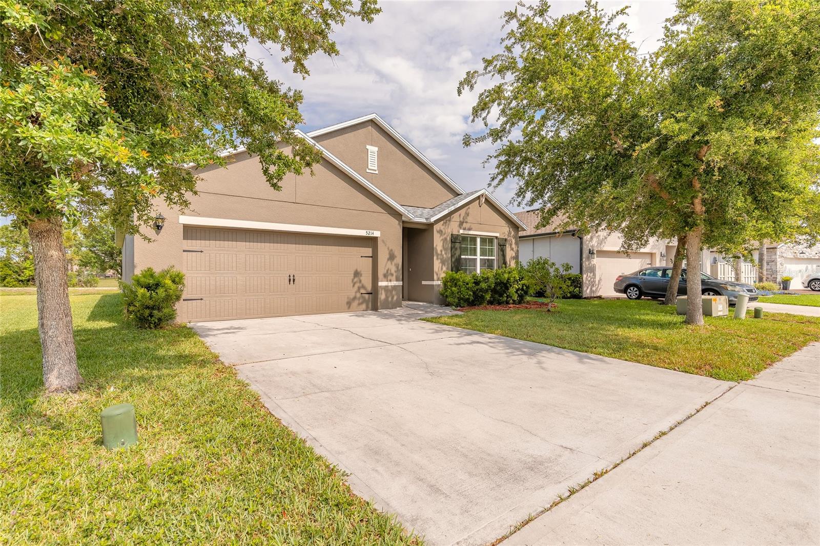 Image 2 of 36 For 5214 Old Walker Way