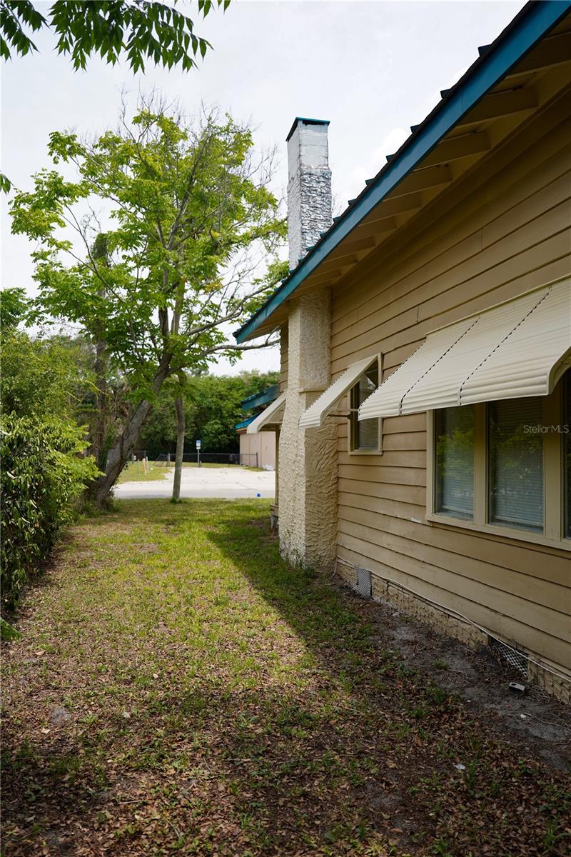 Image 10 of 65 For 1004 Talton Avenue
