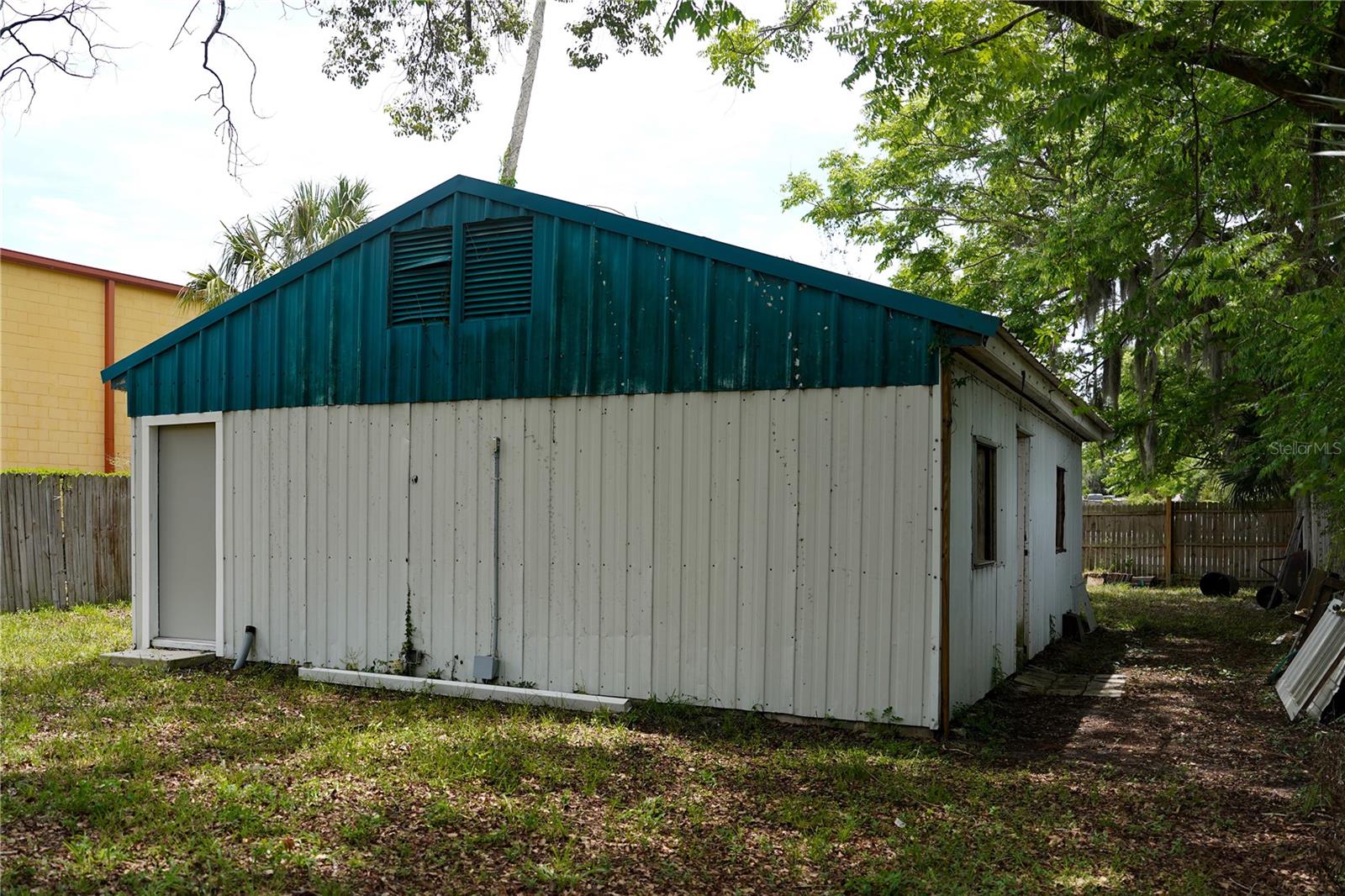 Image 15 of 65 For 1004 Talton Avenue