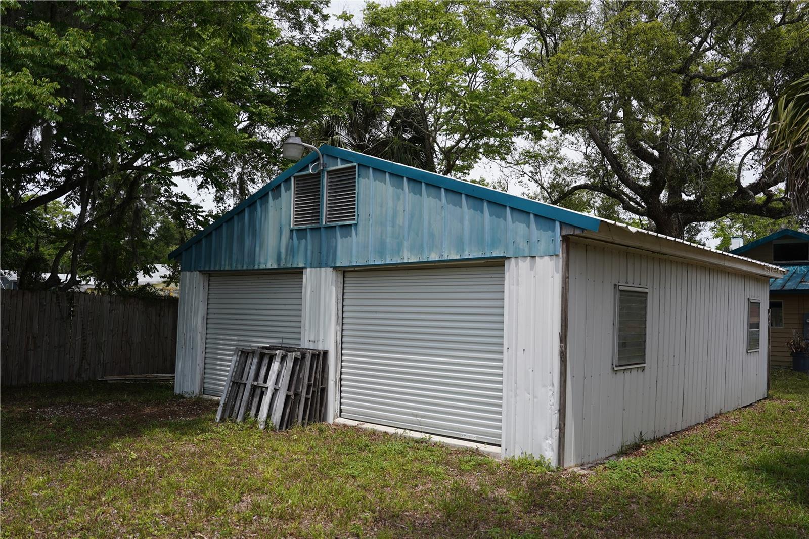 Image 16 of 65 For 1004 Talton Avenue