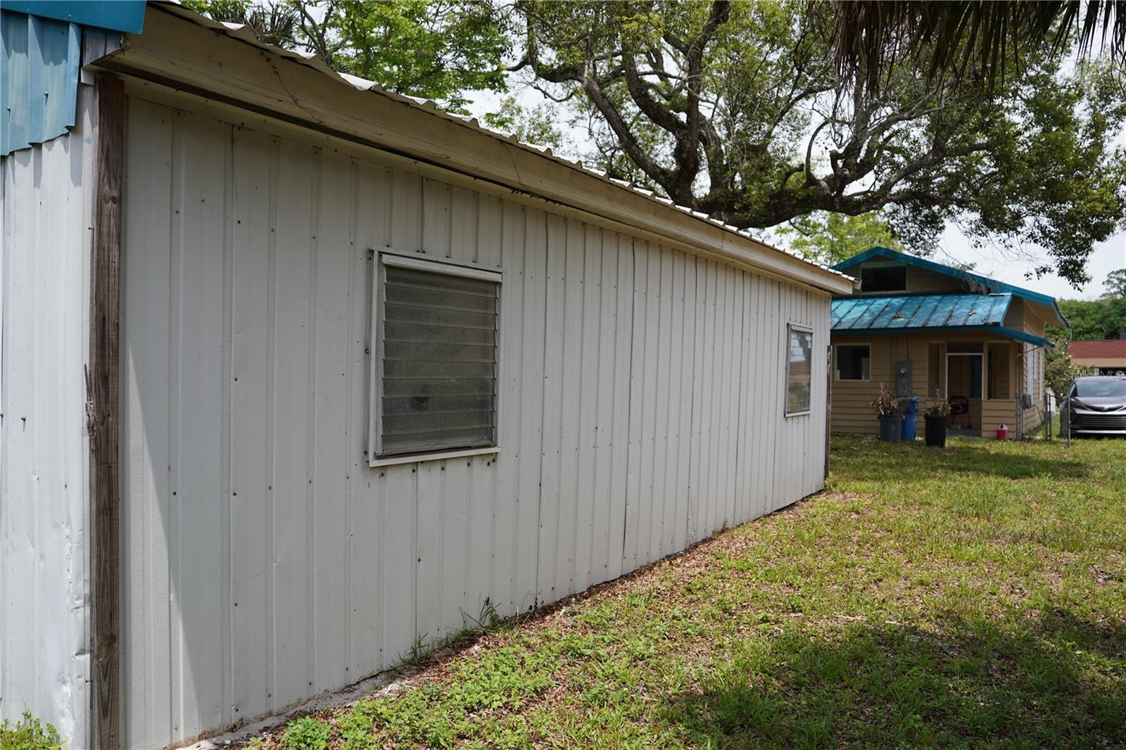 Image 18 of 65 For 1004 Talton Avenue