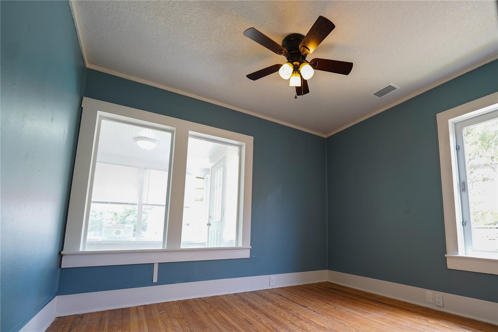 Image 45 of 65 For 1004 Talton Avenue