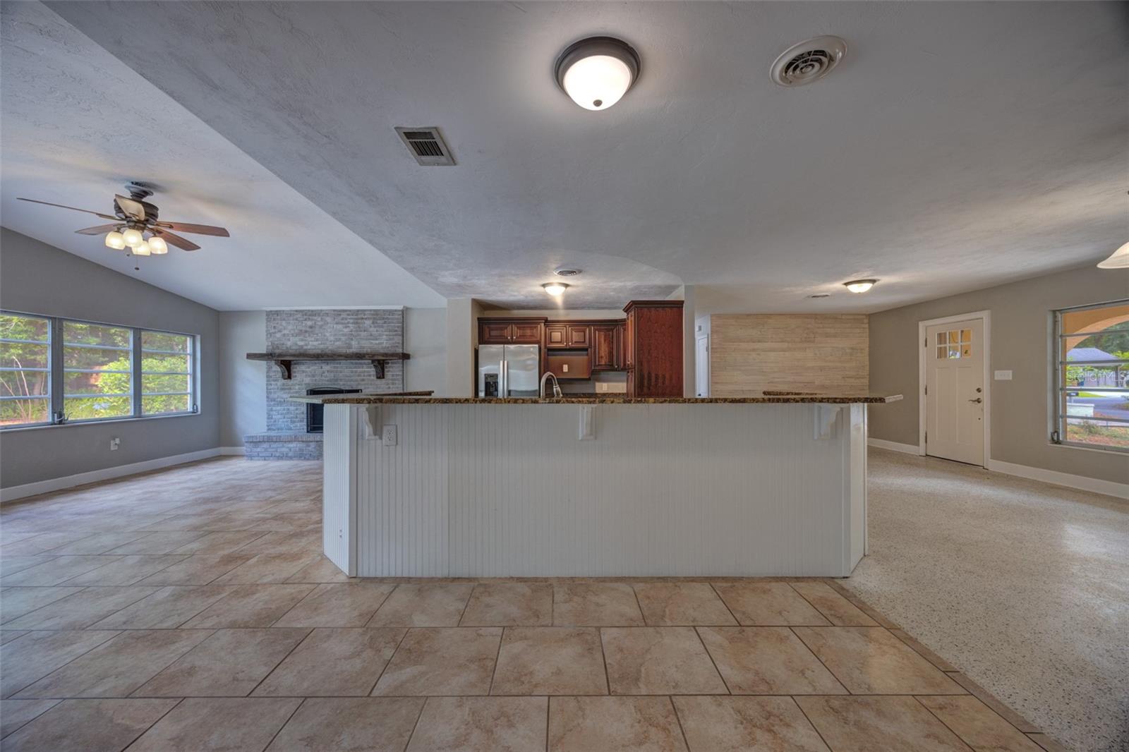 Image 15 of 42 For 321 Huntington Drive