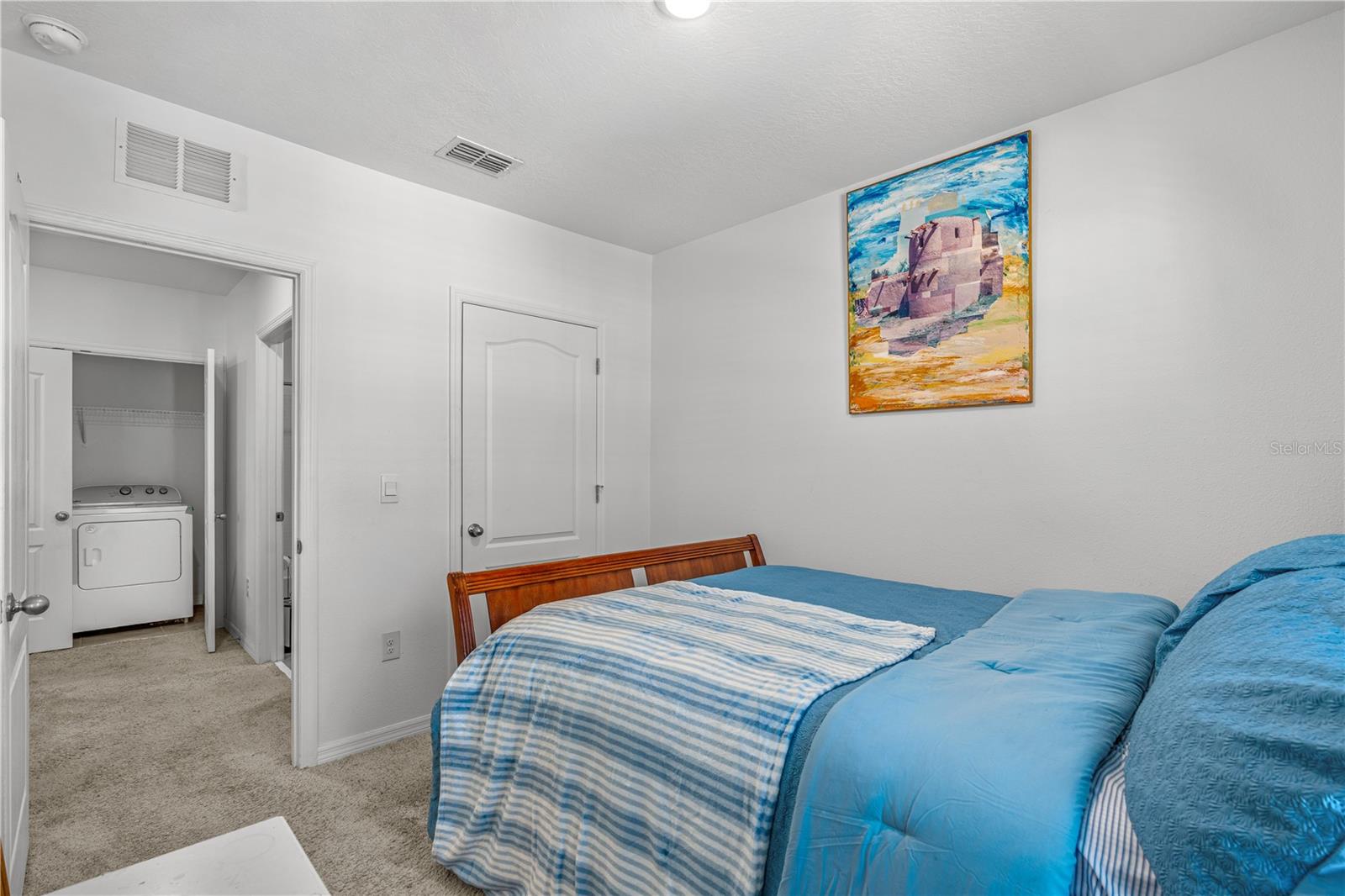 Image 23 of 31 For 57 Bella Lago Circle