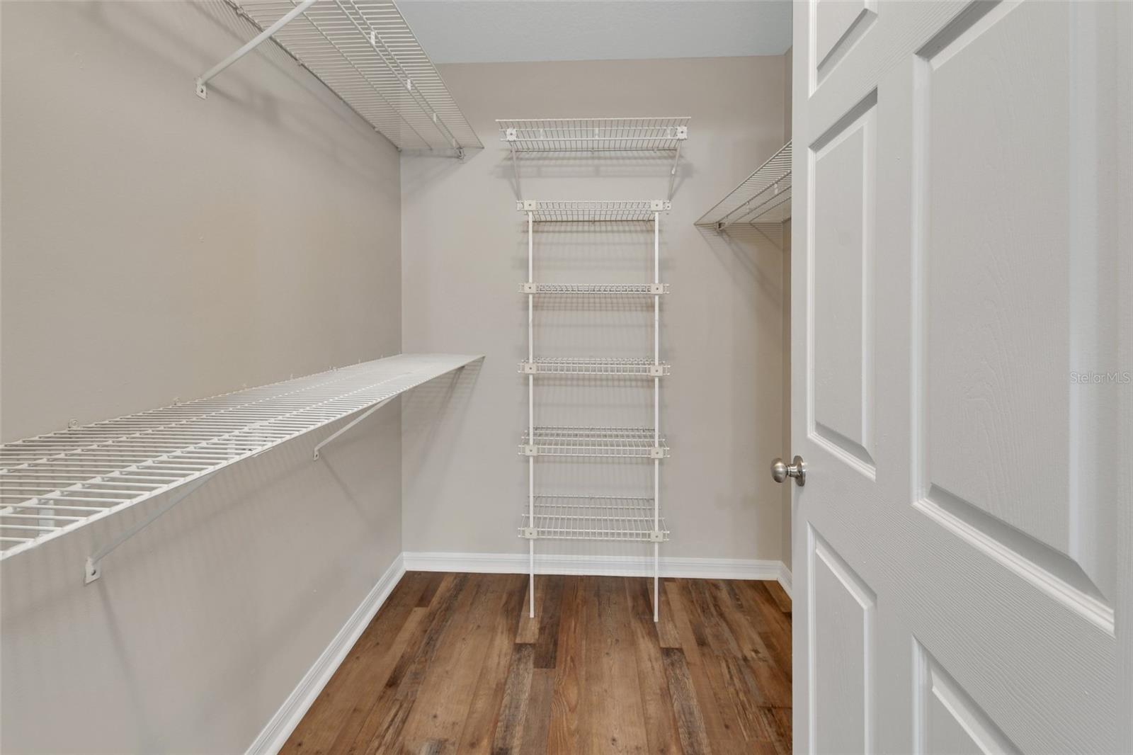 Image 17 of 46 For 2919 Revere Place 2919