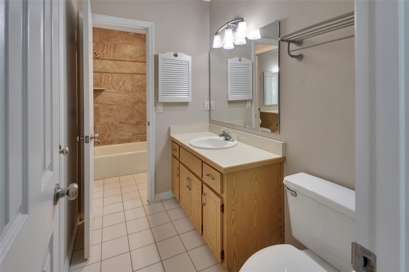 Image 28 of 46 For 2919 Revere Place 2919