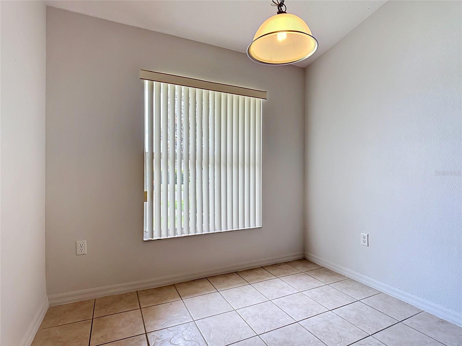 Image 20 of 52 For 3393 Celena Circle