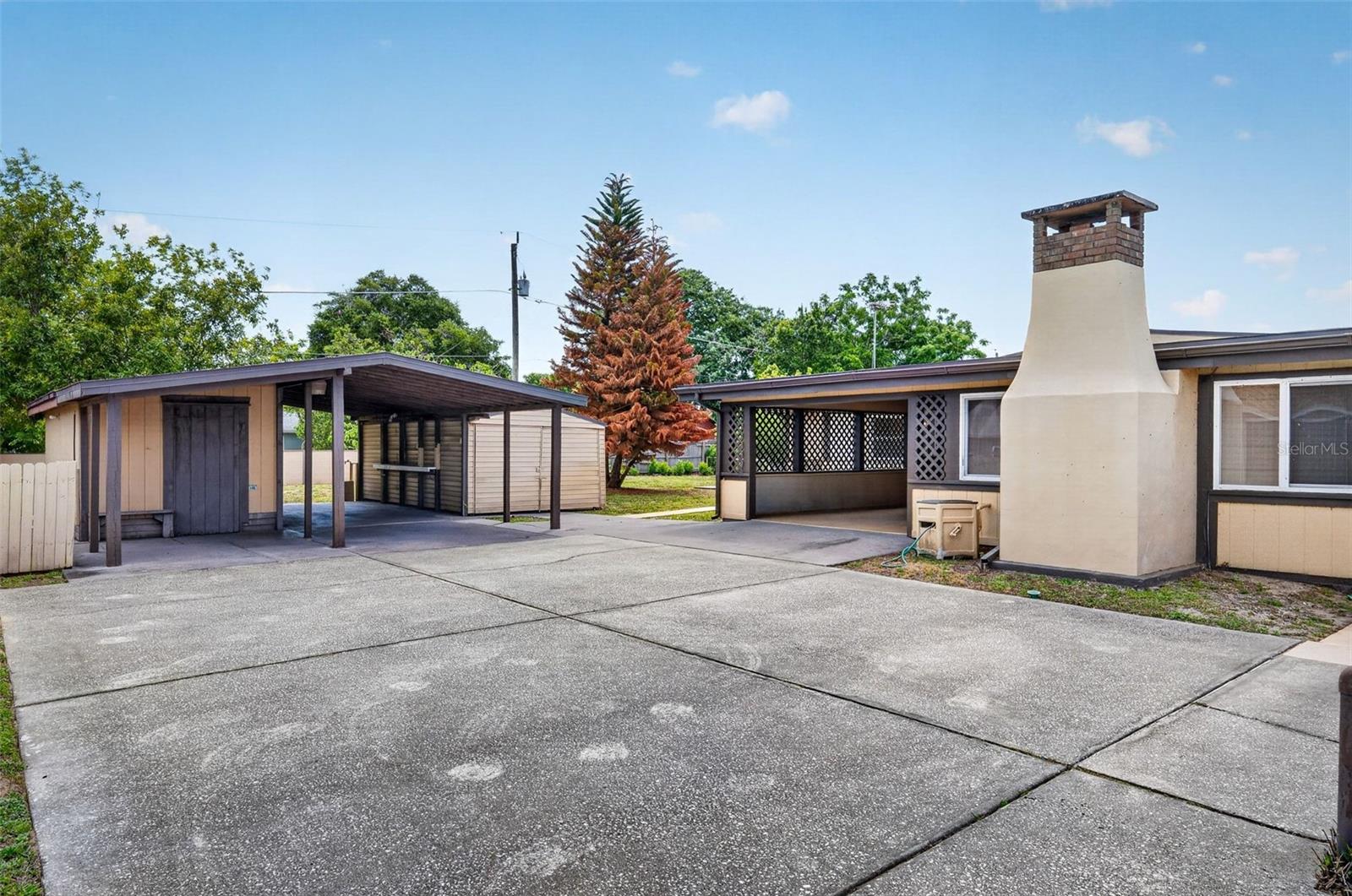 Image 2 of 48 For 1961 Carolina Avenue