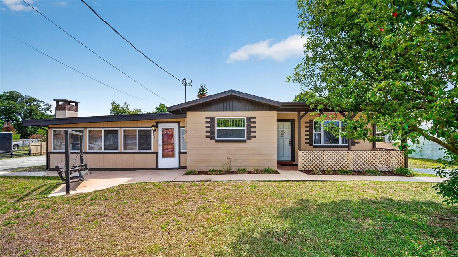 Image 9 of 48 For 1961 Carolina Avenue