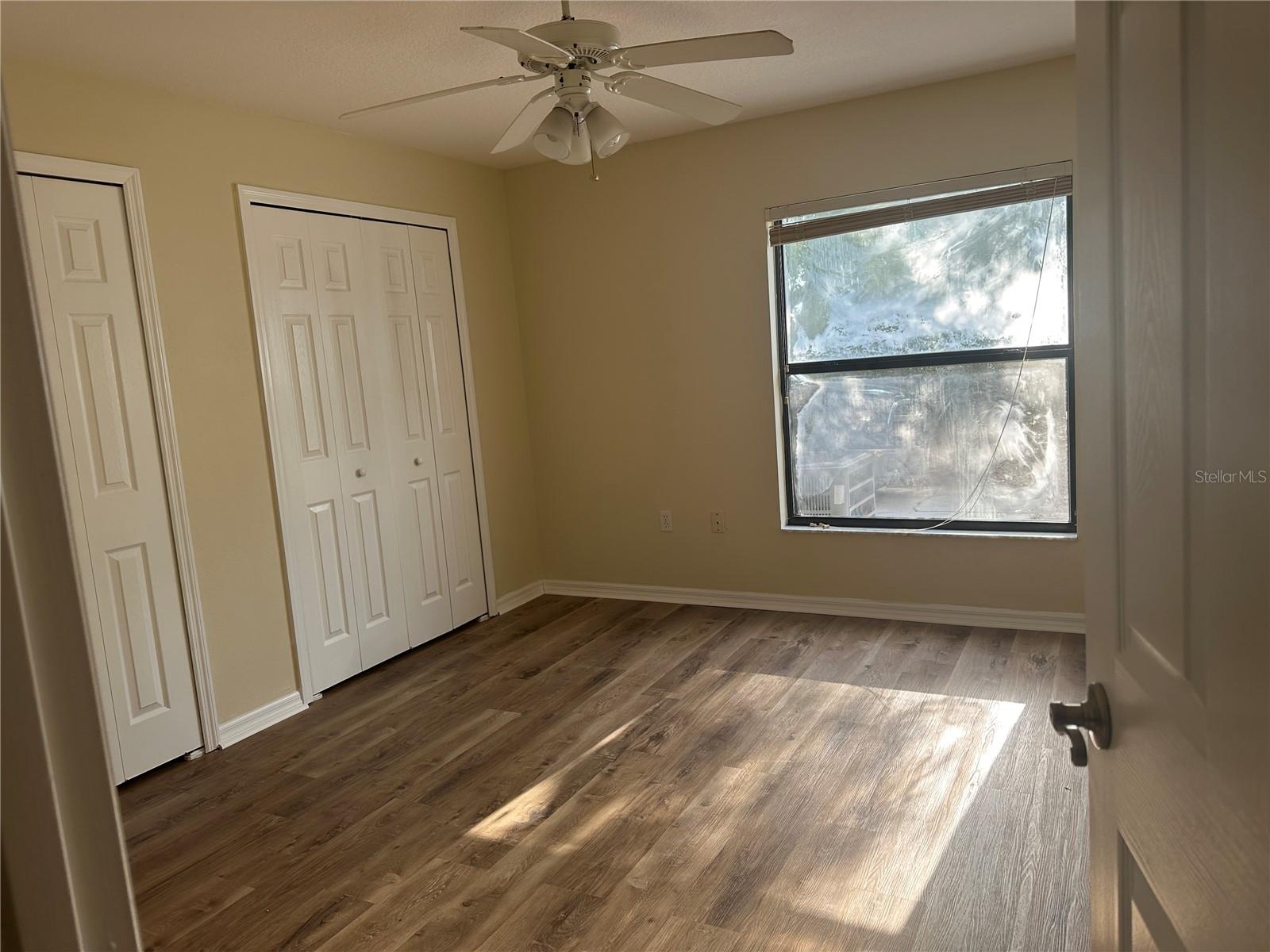 Image 20 of 27 For 2988 Howland Boulevard