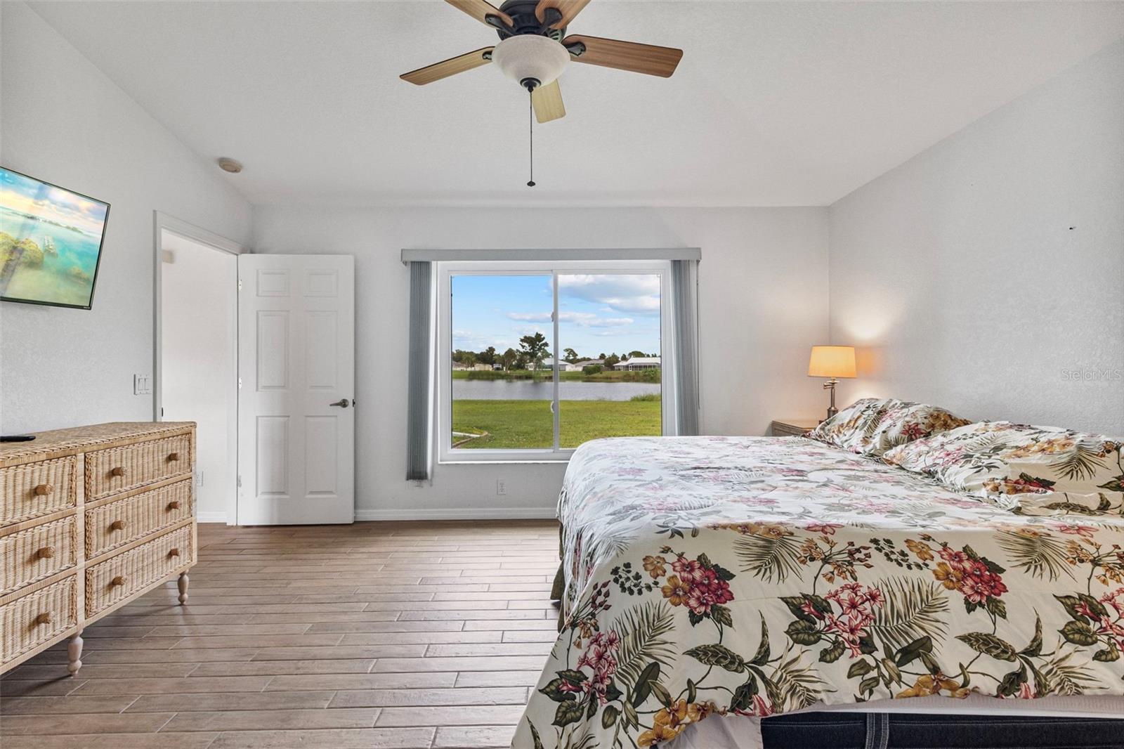 Image 24 of 51 For 6460 Blueberry Drive