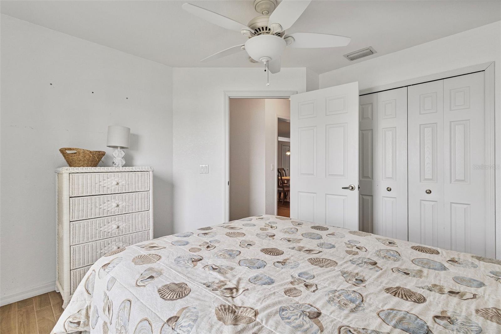 Image 28 of 51 For 6460 Blueberry Drive