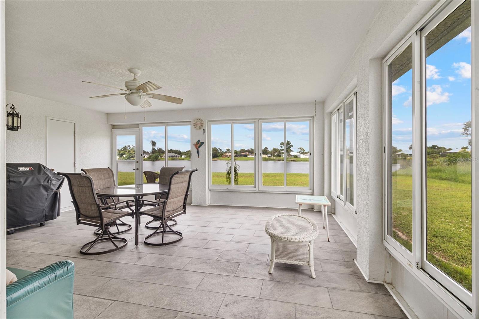 Image 33 of 51 For 6460 Blueberry Drive