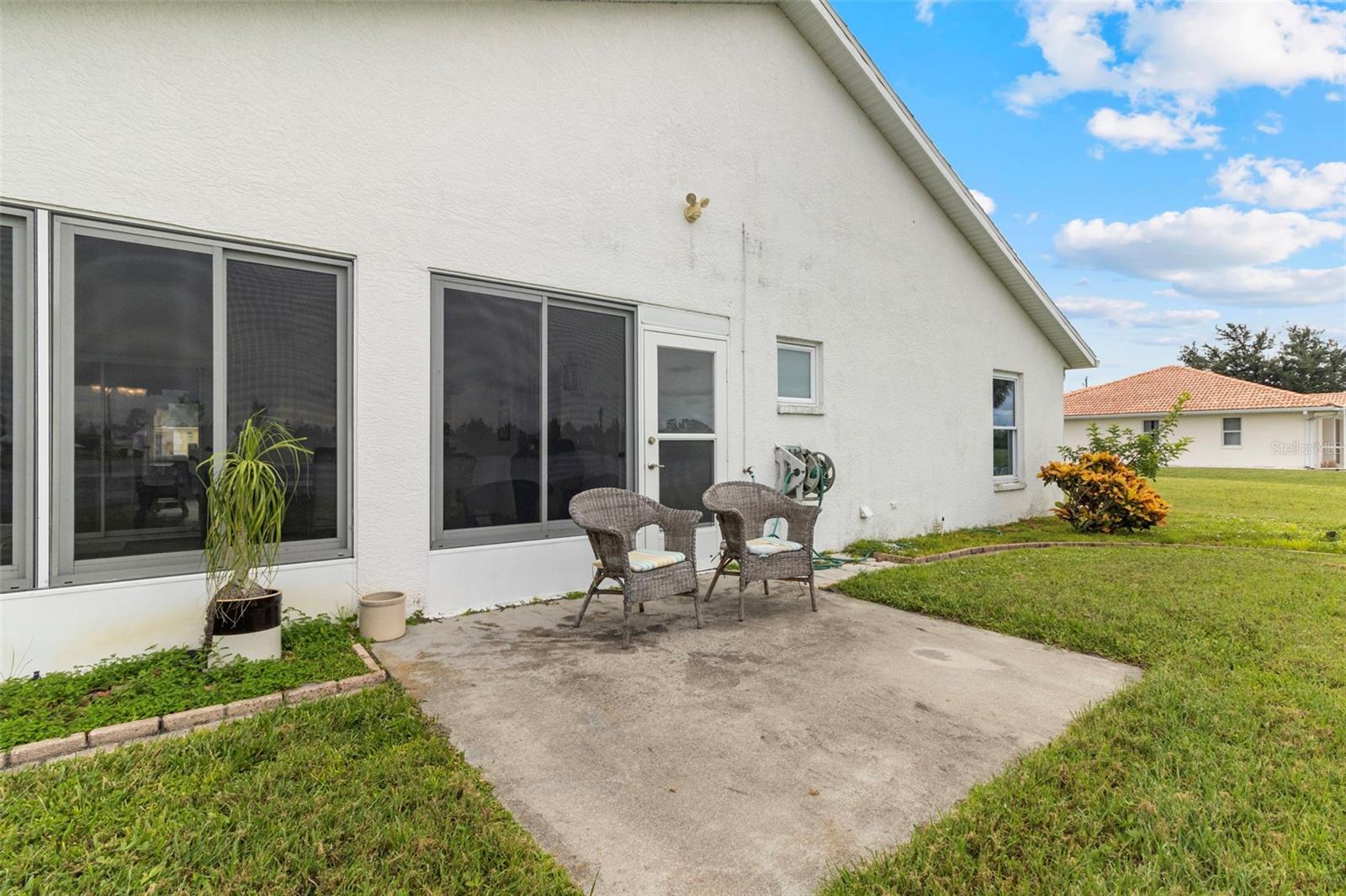 Image 38 of 51 For 6460 Blueberry Drive