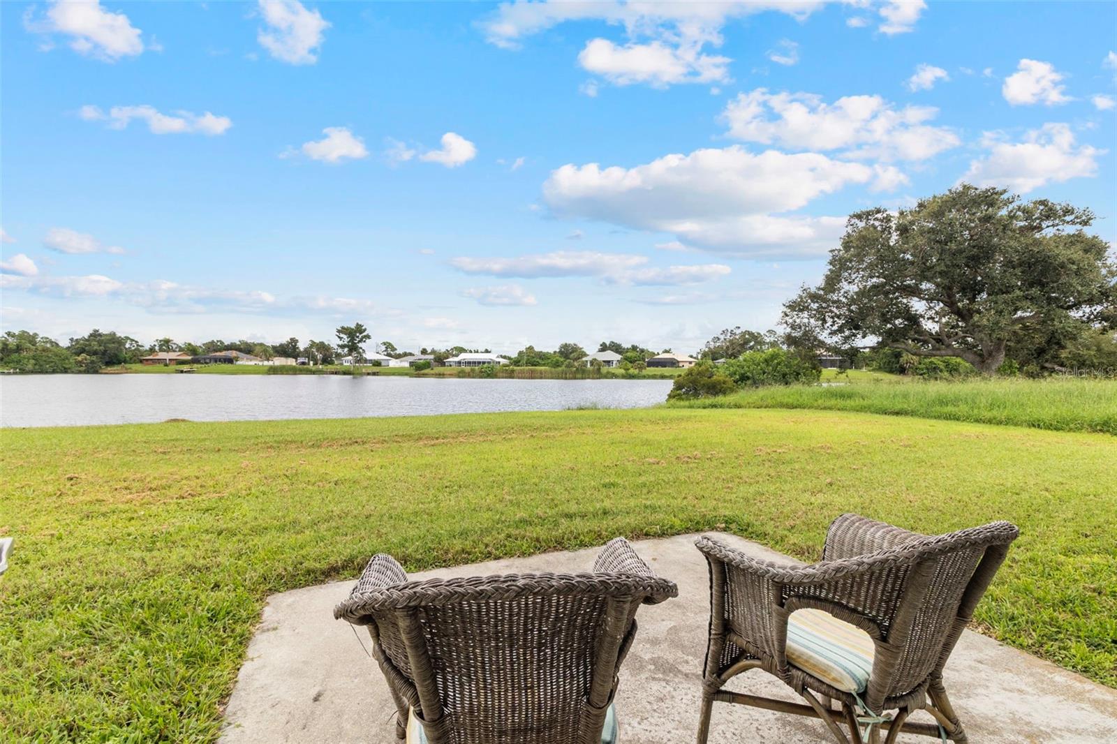 Image 39 of 51 For 6460 Blueberry Drive