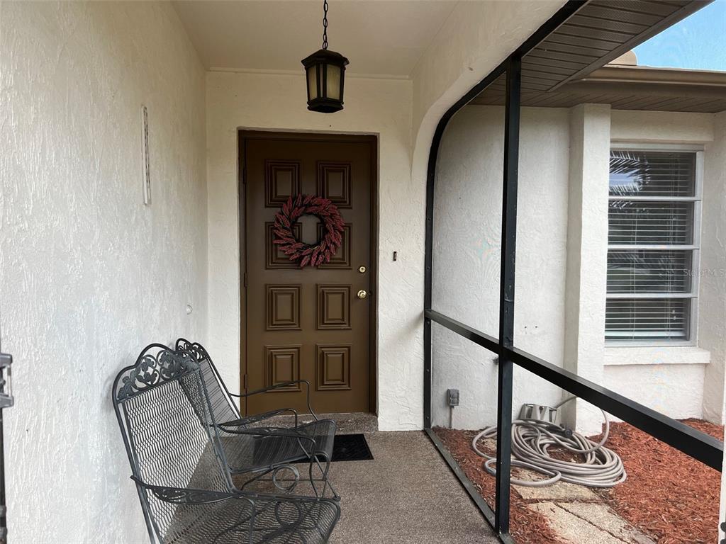 Image 3 of 28 For 961 Everest Road