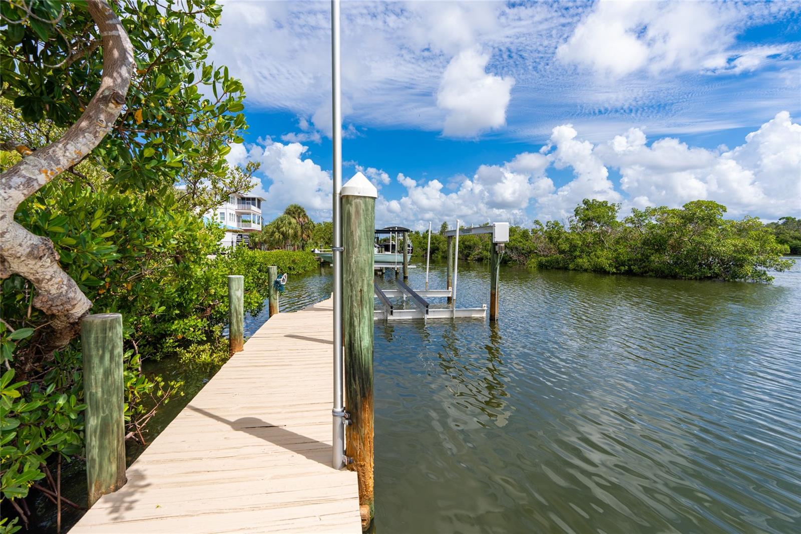 Image 33 of 83 For 460 Kettle Harbor Drive