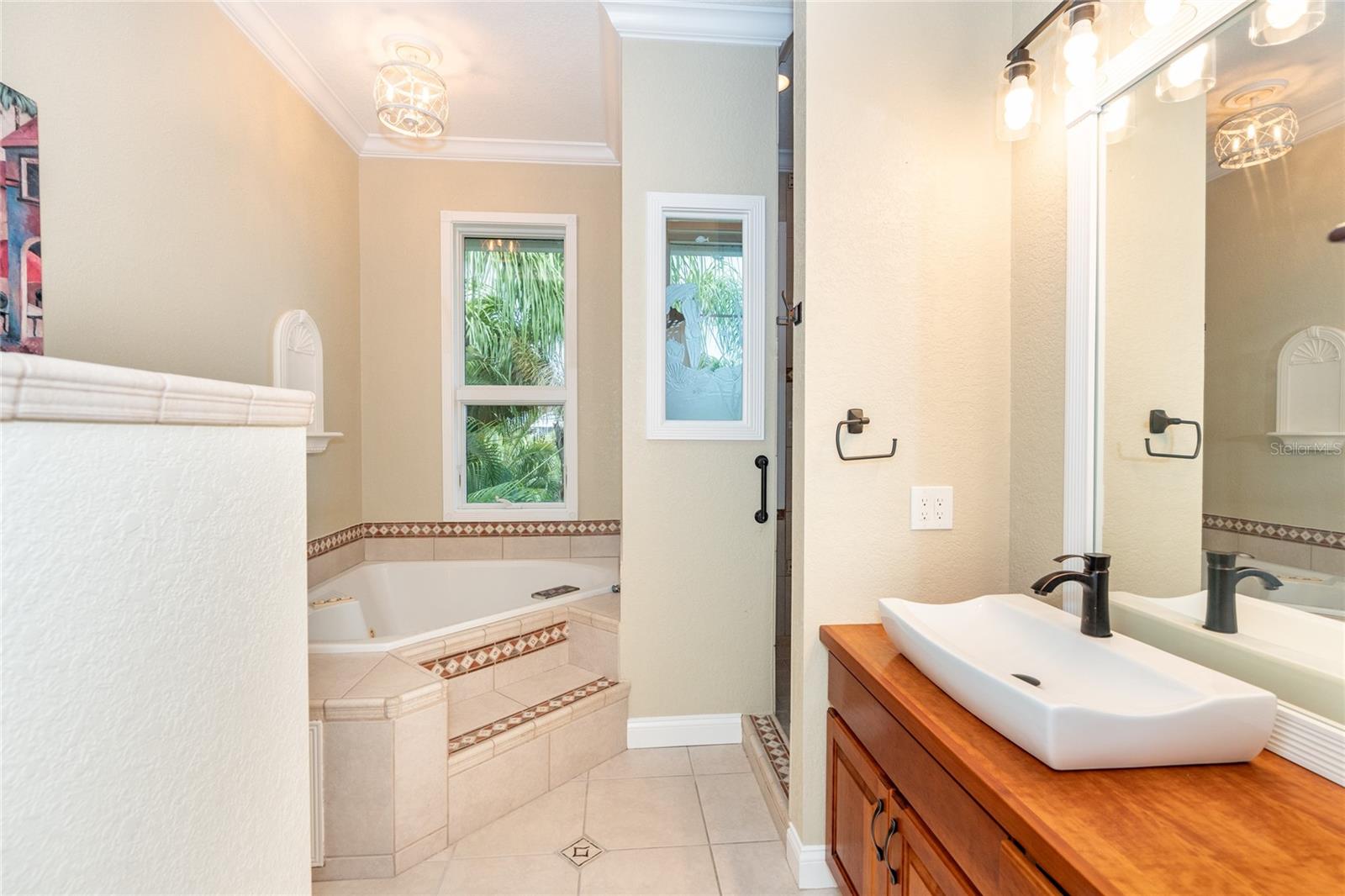 Image 40 of 83 For 460 Kettle Harbor Drive