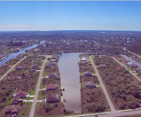 Image 8 of 9 For 8338 Tracy Circle