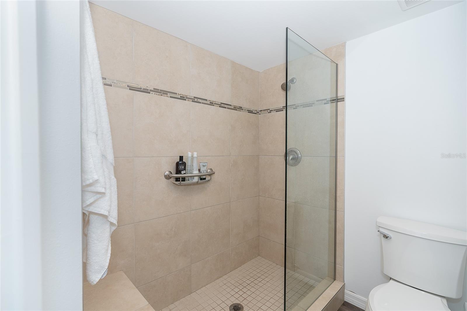 Image 17 of 25 For 7201 Rum Bay Drive 4122c
