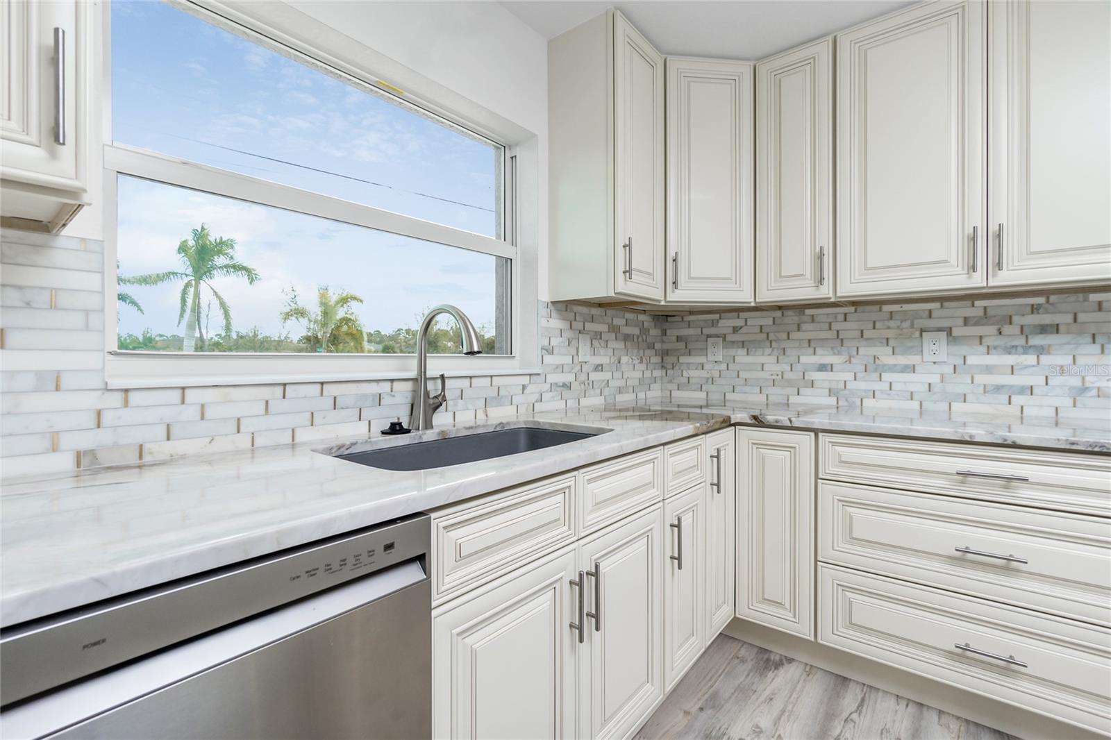 Image 10 of 55 For 8099 Walbert Street