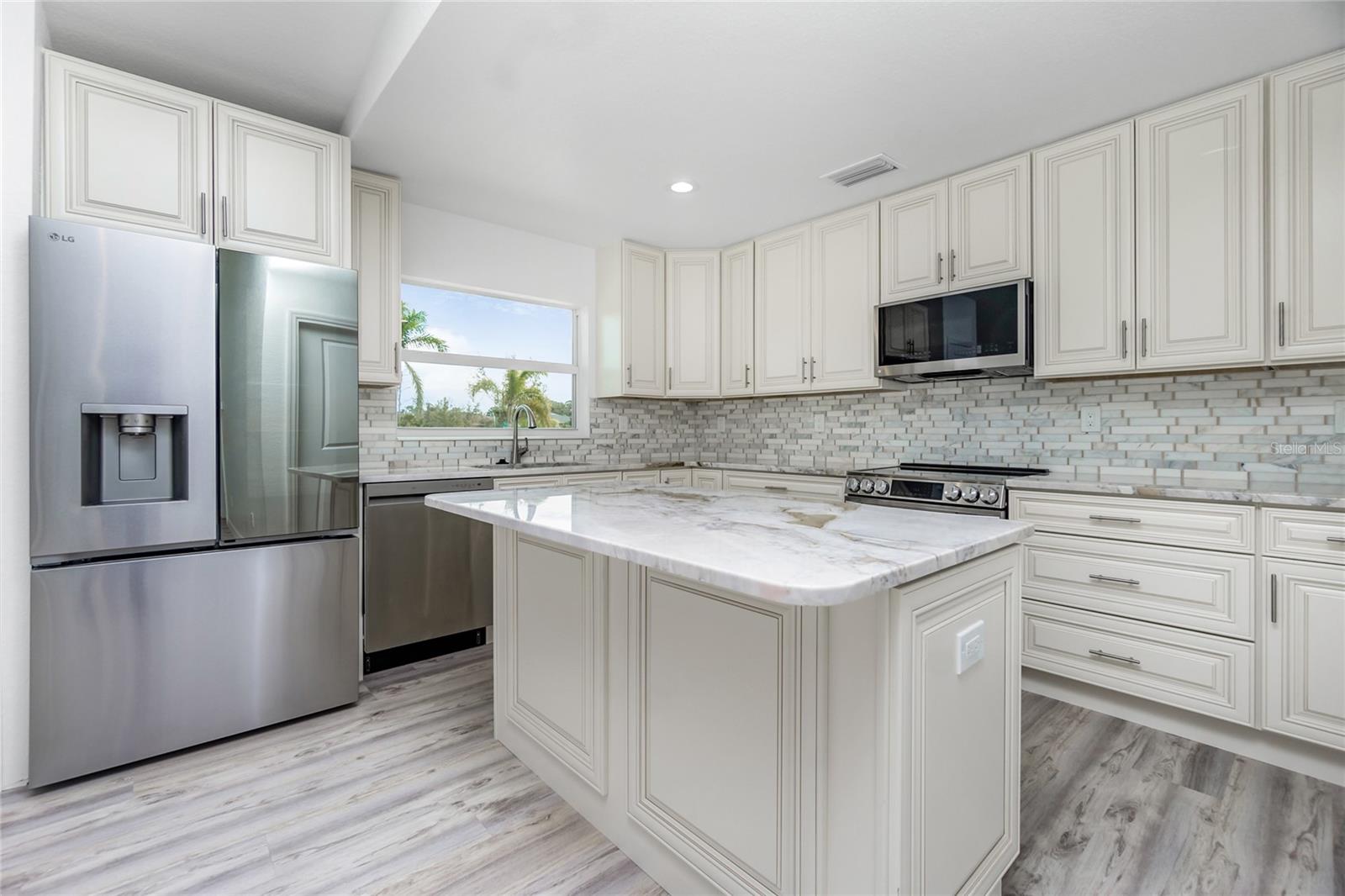 Image 6 of 55 For 8099 Walbert Street