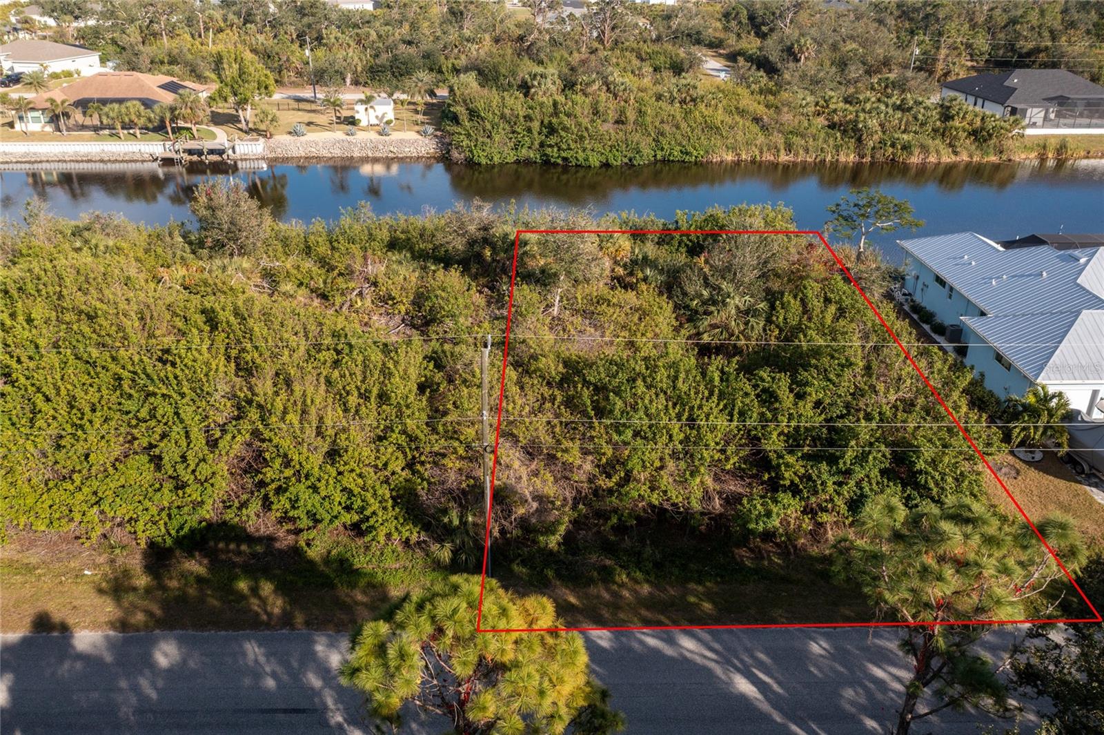 Image 3 of 14 For 10168 Cocoa Beach Street