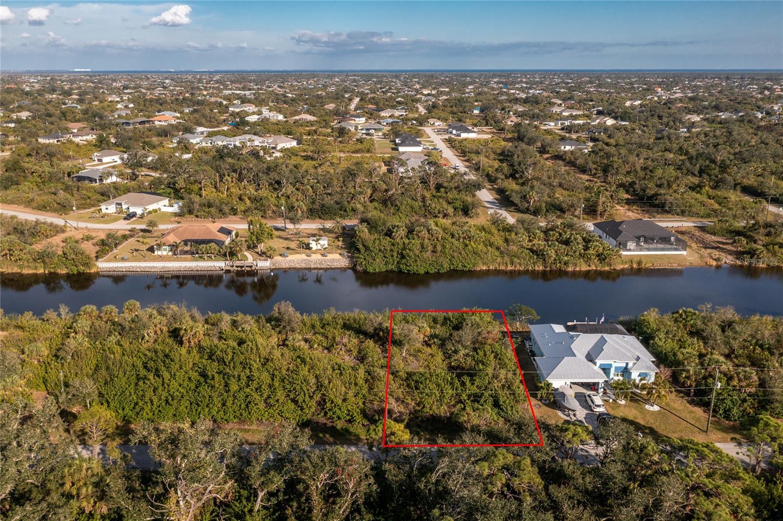 Image 4 of 14 For 10168 Cocoa Beach Street