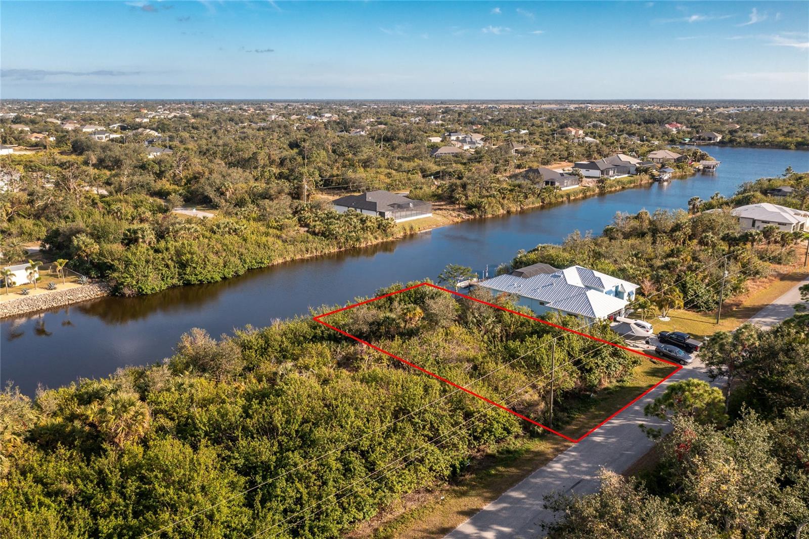 Image 9 of 14 For 10168 Cocoa Beach Street
