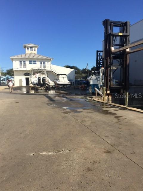 Image 7 of 12 For 100 Circuit Road N-77