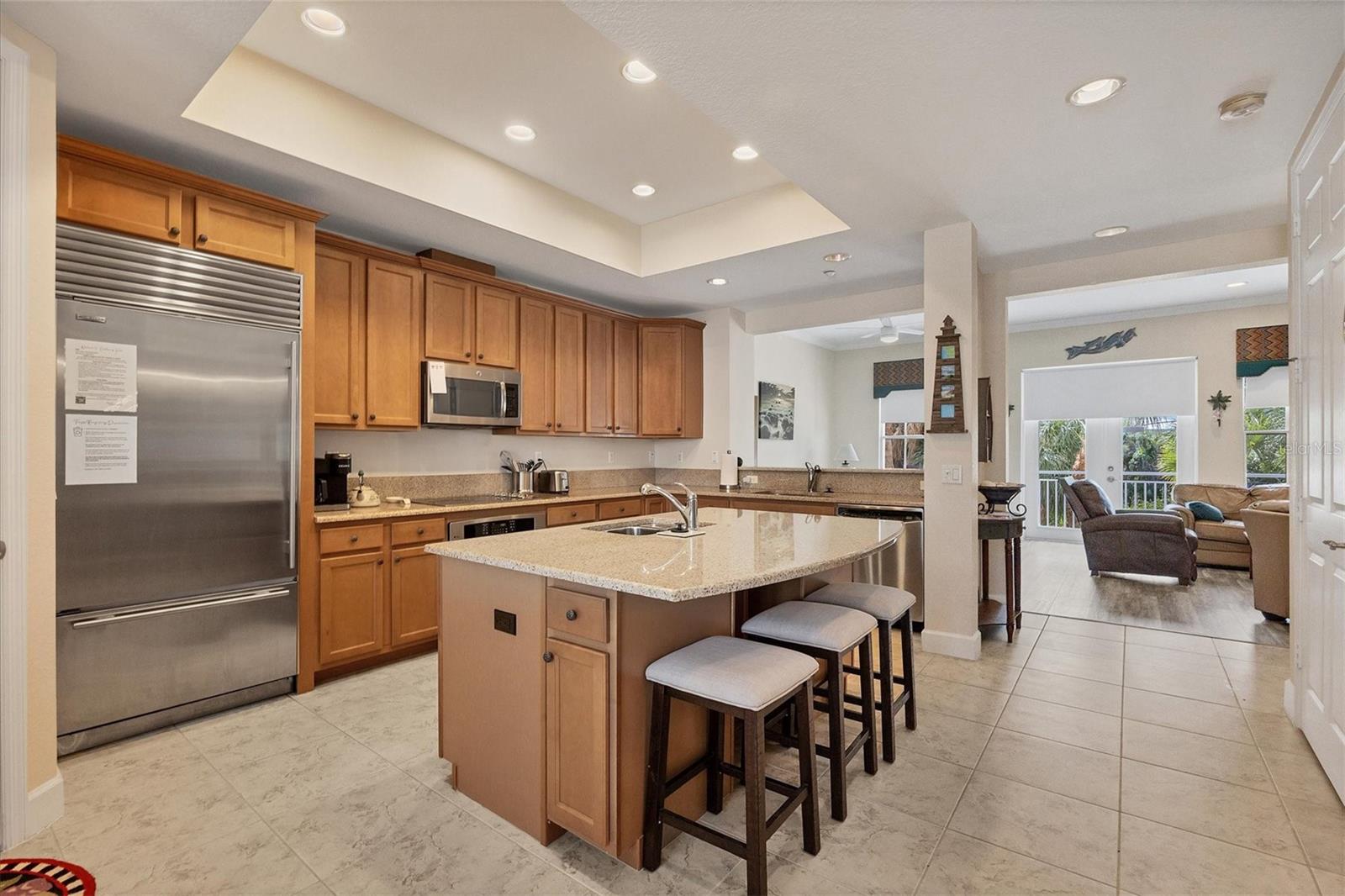 Image 11 of 52 For 10380 Longshore Road 77