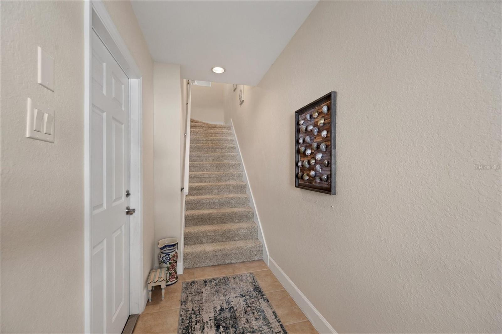 Image 17 of 52 For 10380 Longshore Road 77