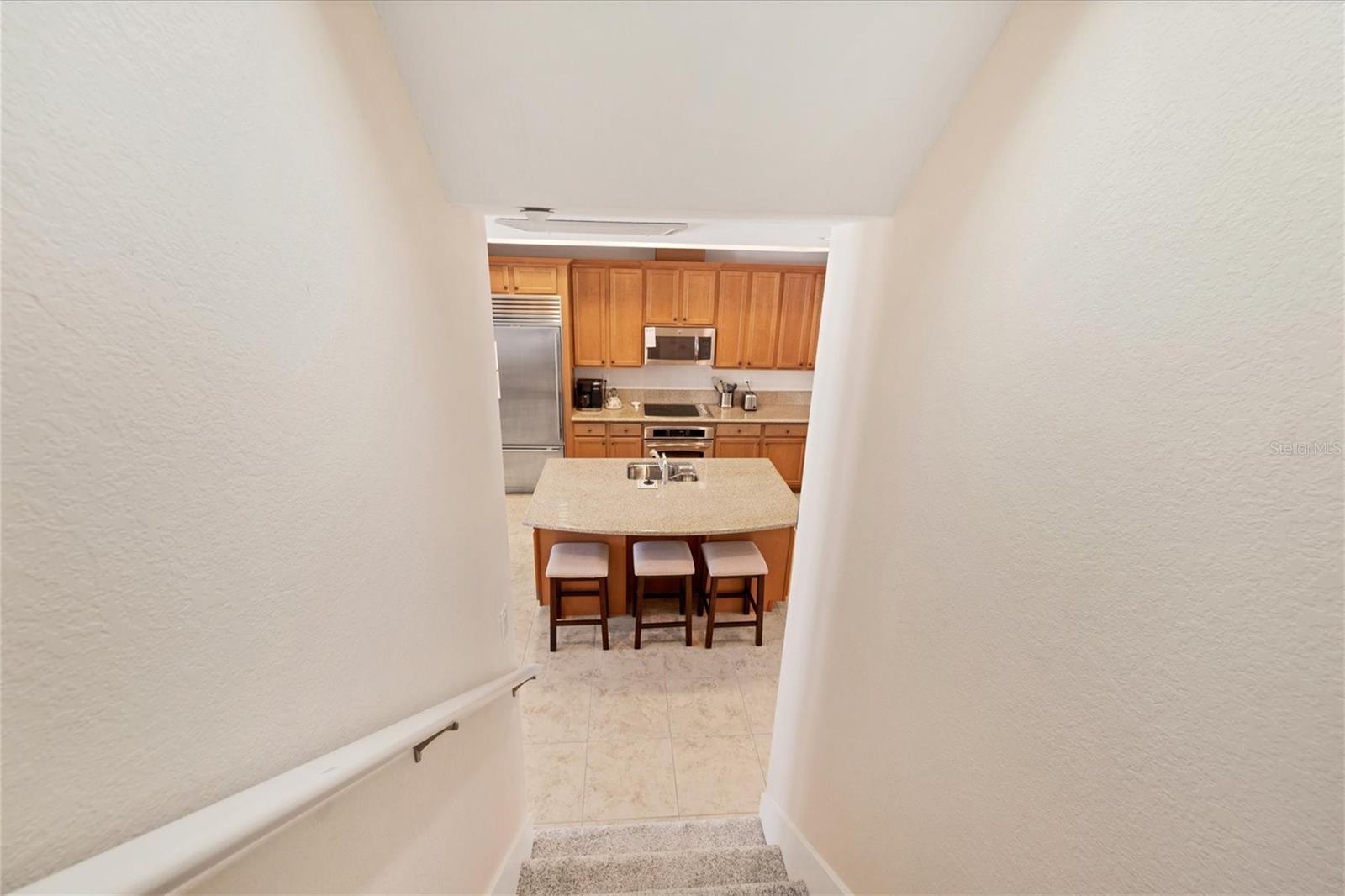Image 19 of 52 For 10380 Longshore Road 77