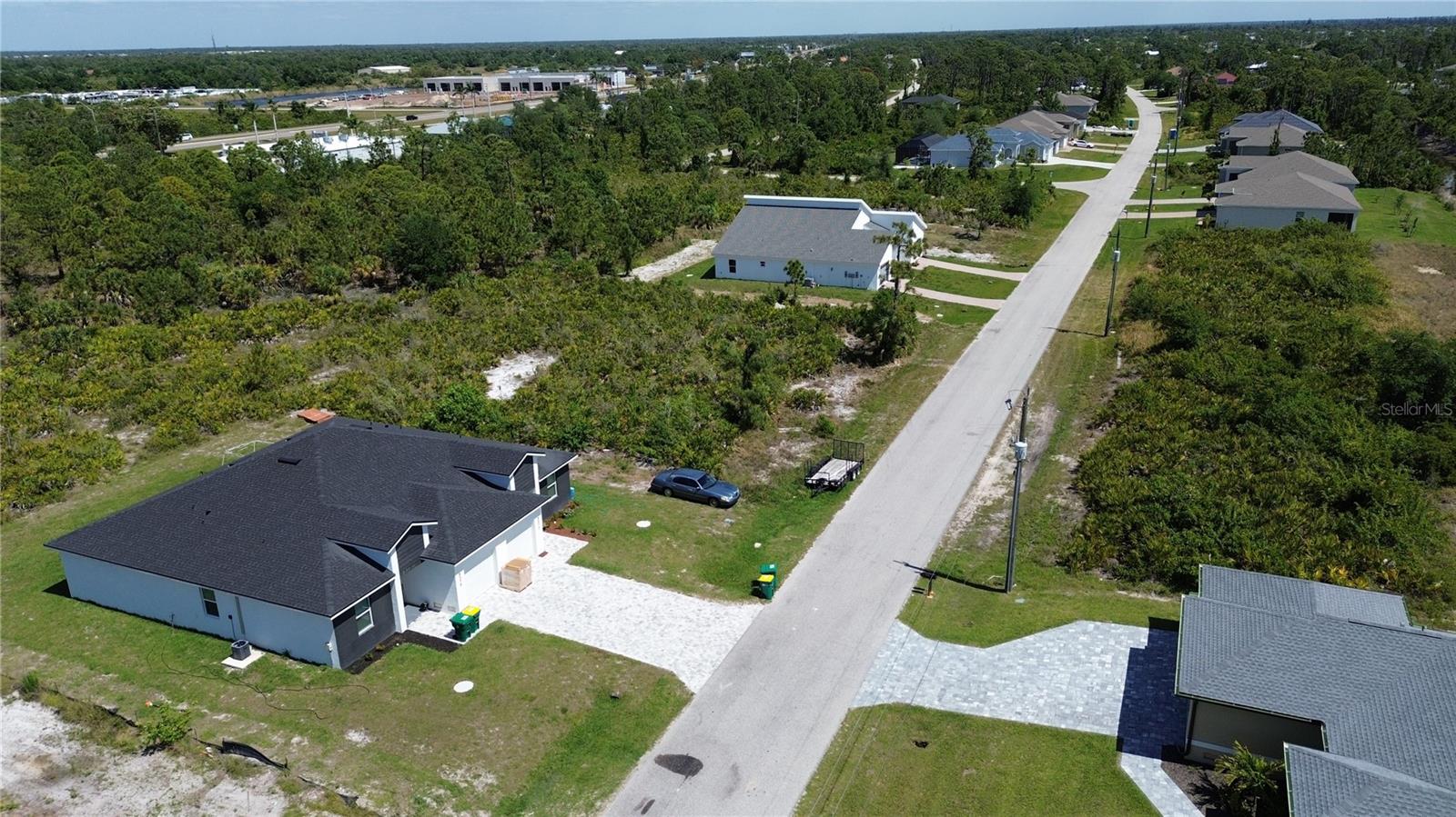 Image 4 of 5 For 8381 Agate Street