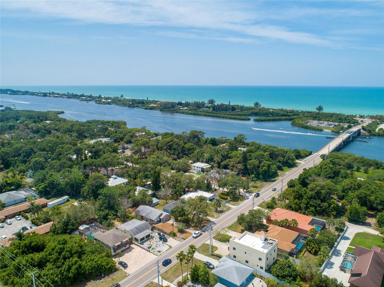 Image 54 of 64 For 1803 Manasota Beach Road