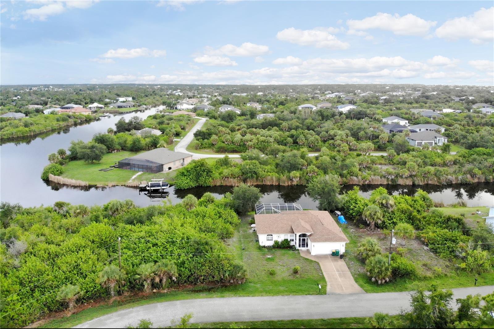 Image 4 of 12 For 13782 Allamanda Circle