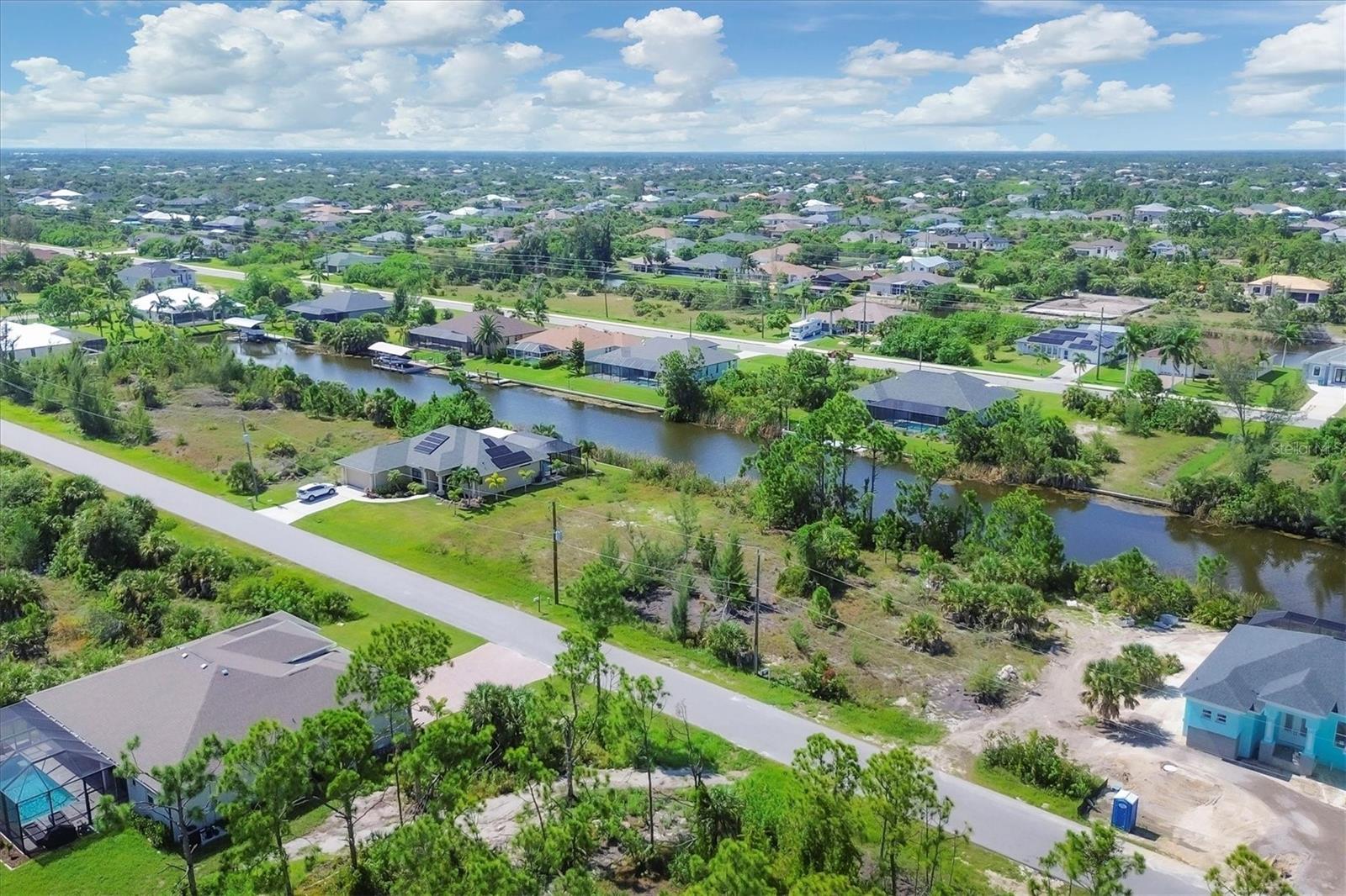 Image 7 of 13 For 15510 Brainbridge Circle