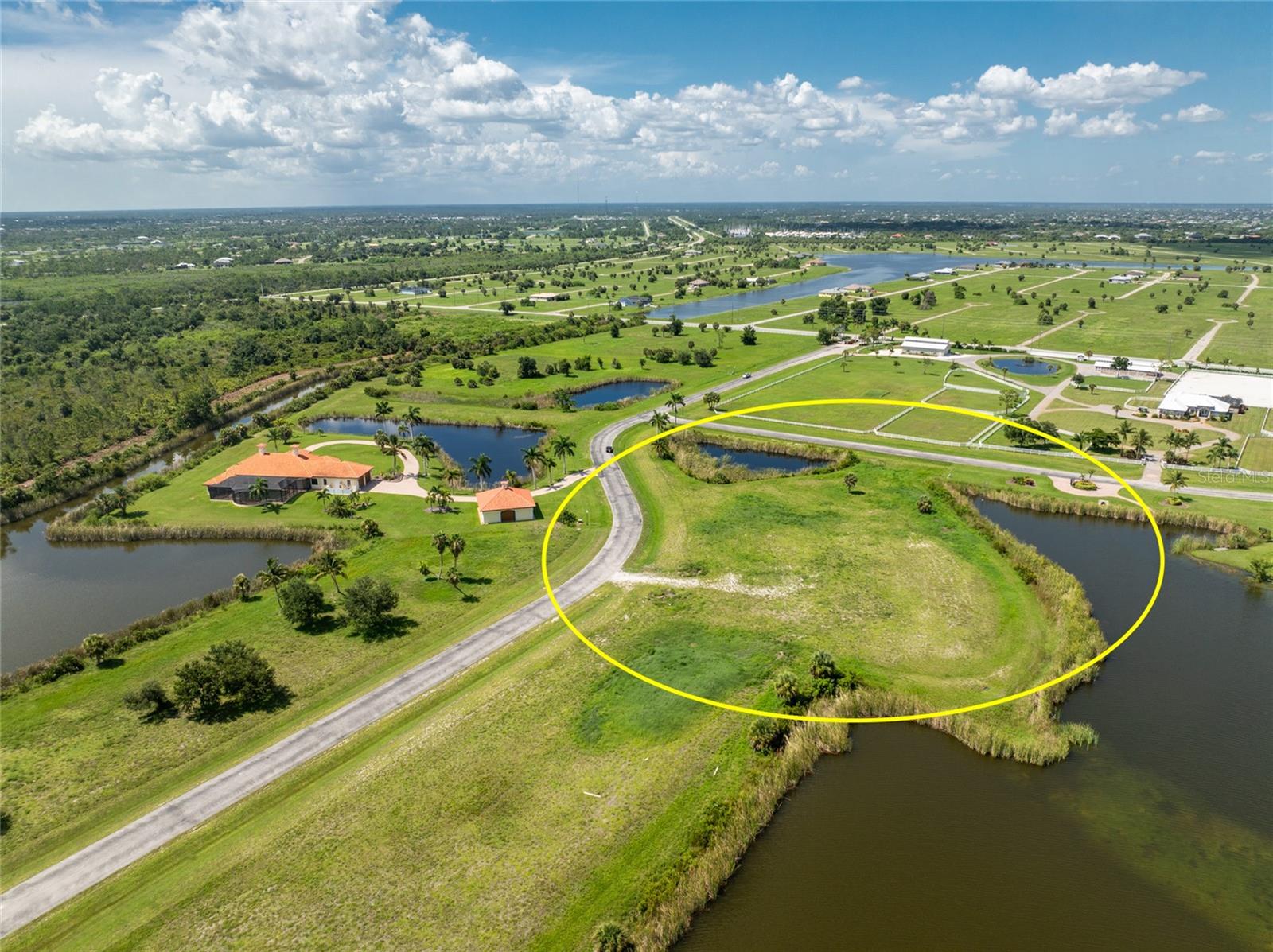 Image 12 of 17 For 11520 Equestrian Court