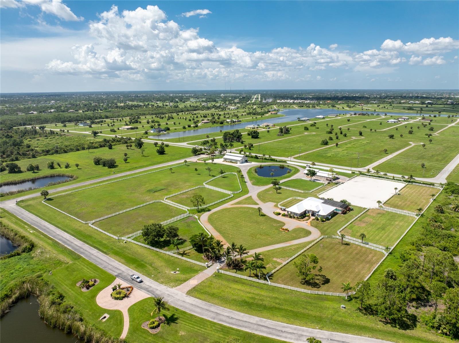 Image 17 of 17 For 11520 Equestrian Court