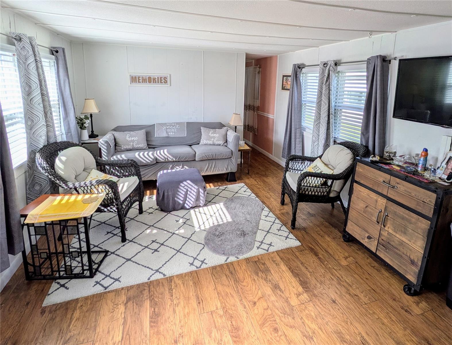 Image 5 of 21 For 1891 Englewood Road 104