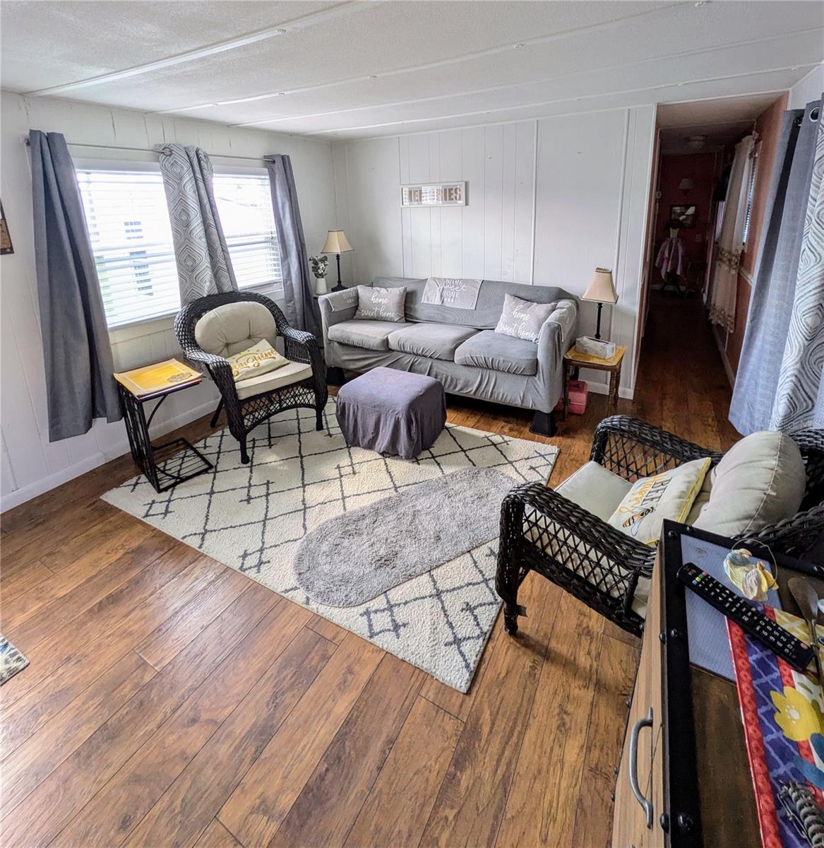 Image 6 of 21 For 1891 Englewood Road 104