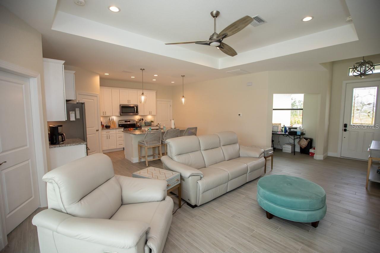 Image 4 of 10 For 9174 Bensonhurst Lane