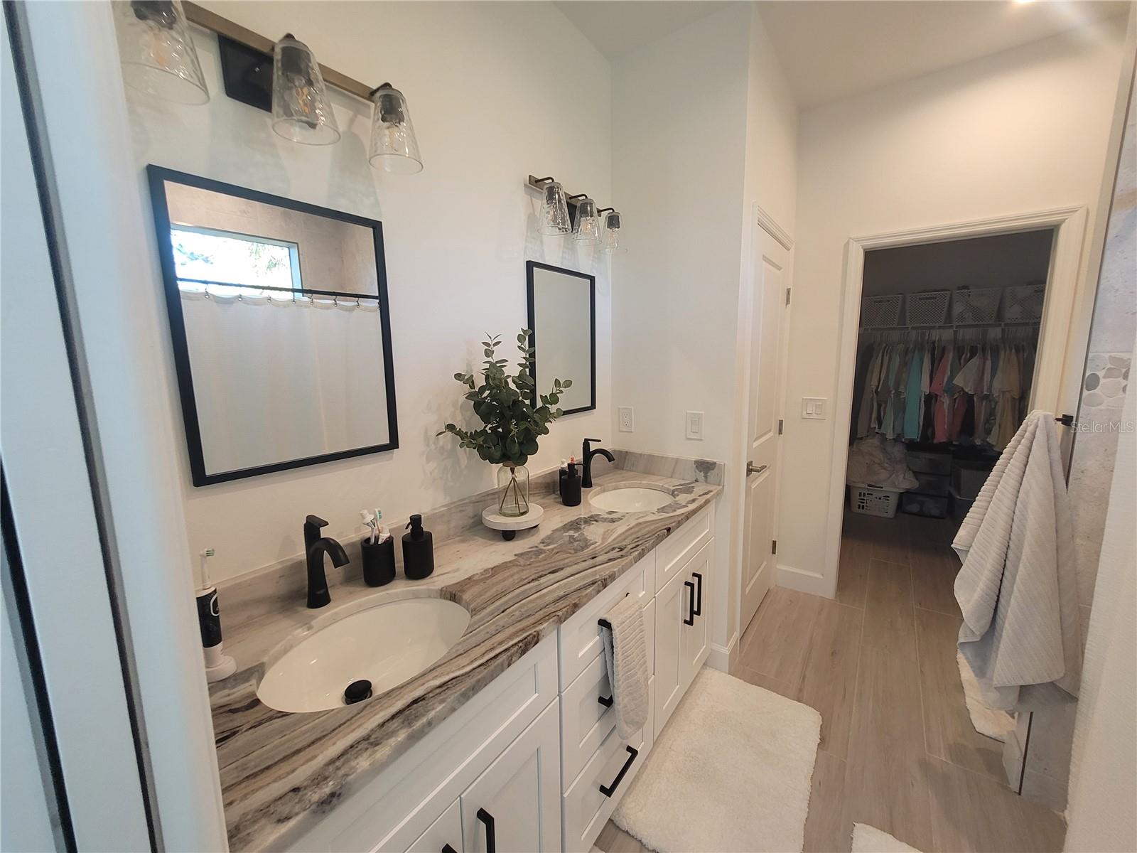Image 6 of 10 For 9174 Bensonhurst Lane