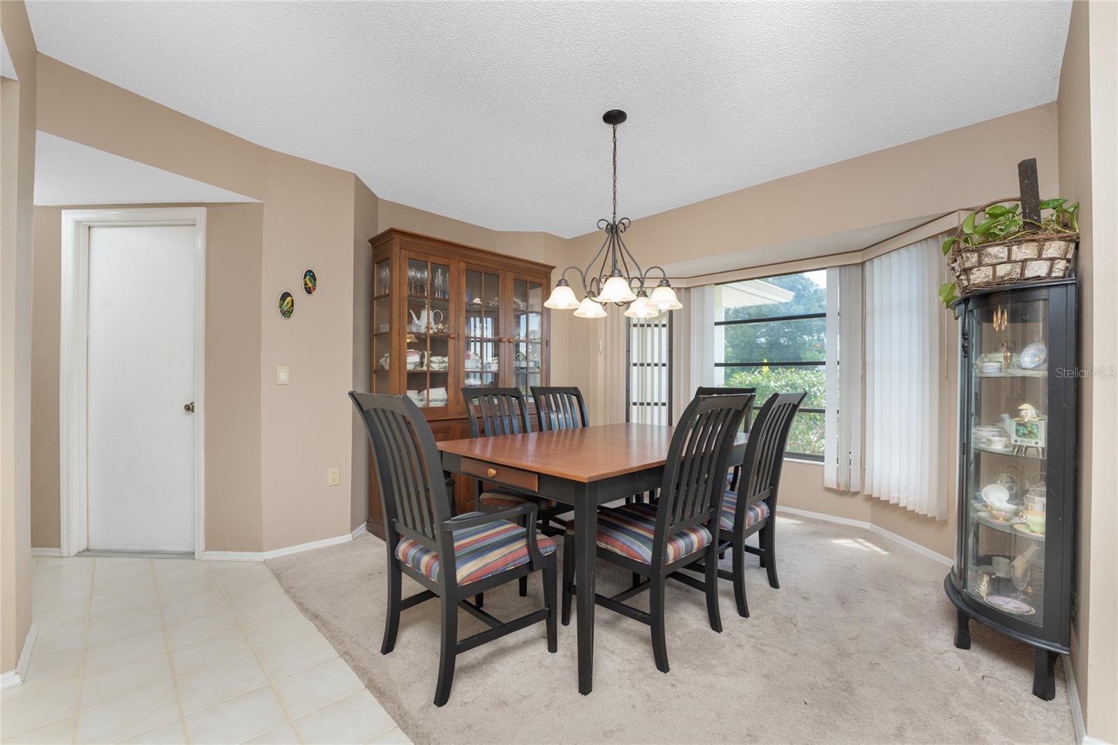 Image 8 of 45 For 7293 Spinnaker Boulevard