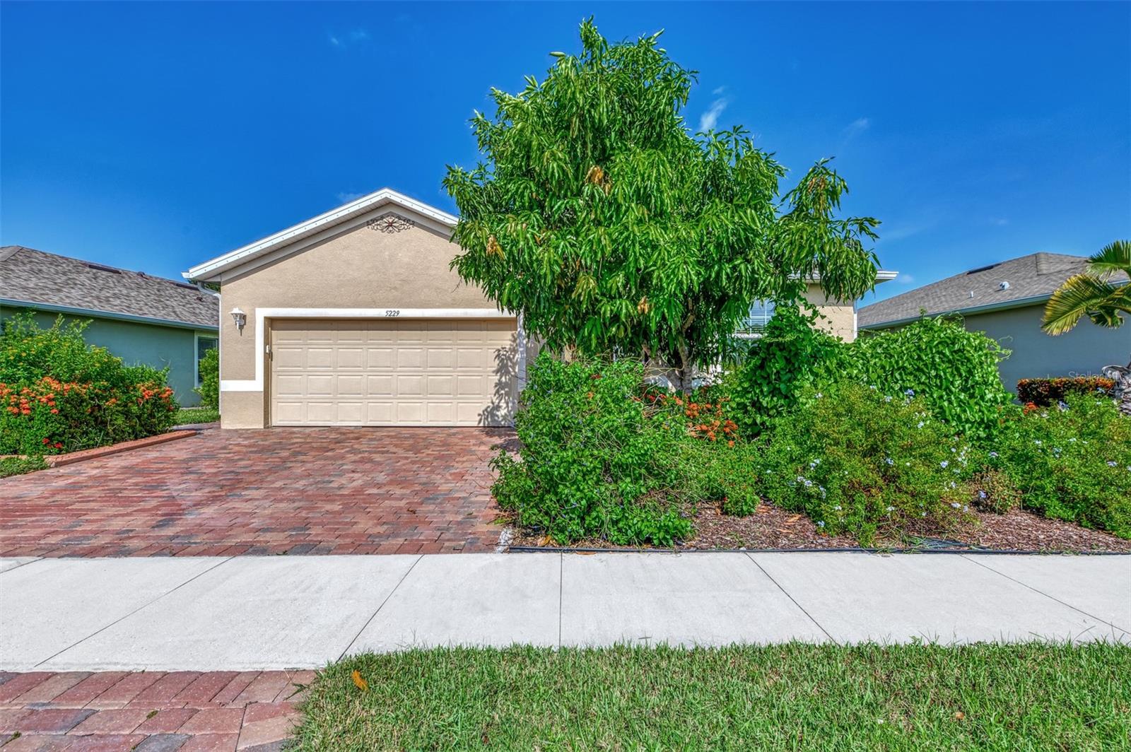 Details for 5229 Canyonland Way, VENICE, FL 34293